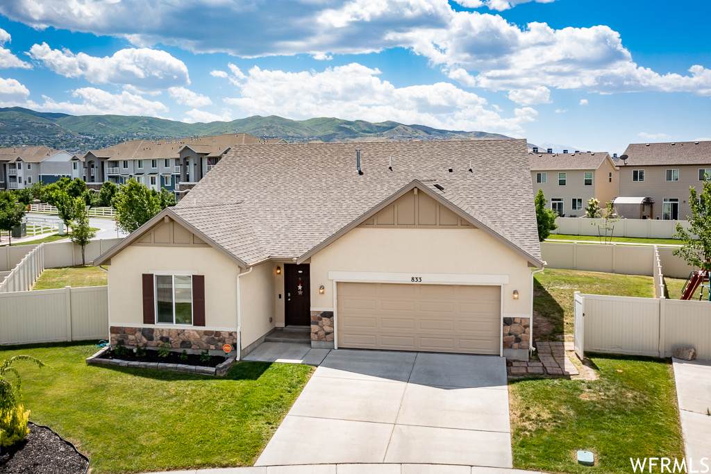 833 Hexham Dr - Photo 1