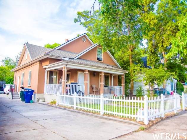 452 28TH - Photo 1