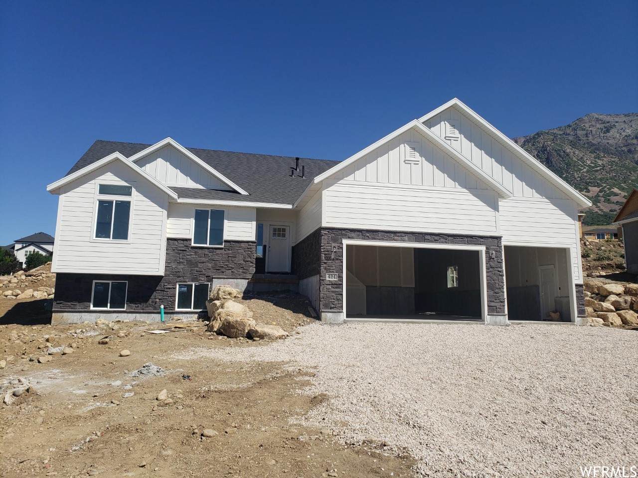 424 3675 - Photo 1