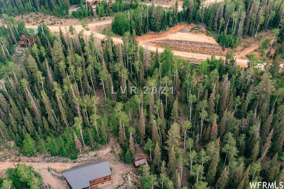 450 Holyoak Cir - Photo 1