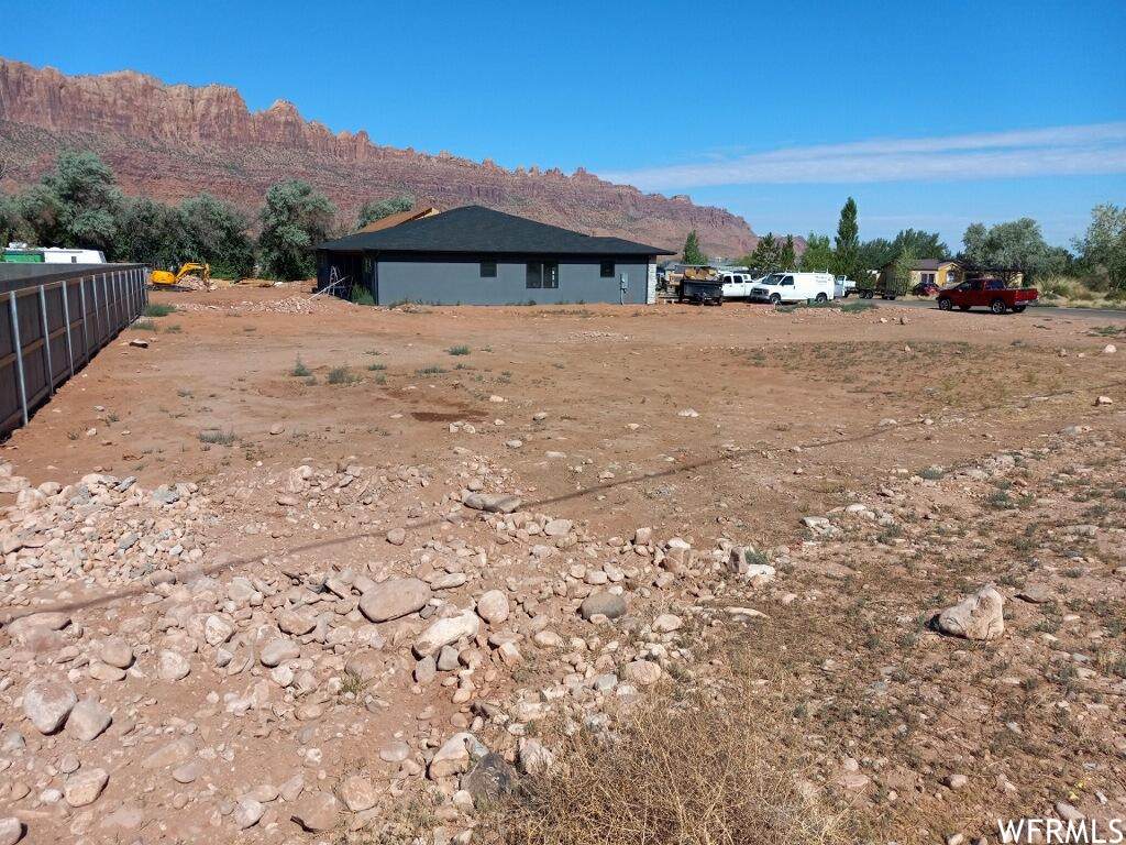 21 Coronado St - Photo 1
