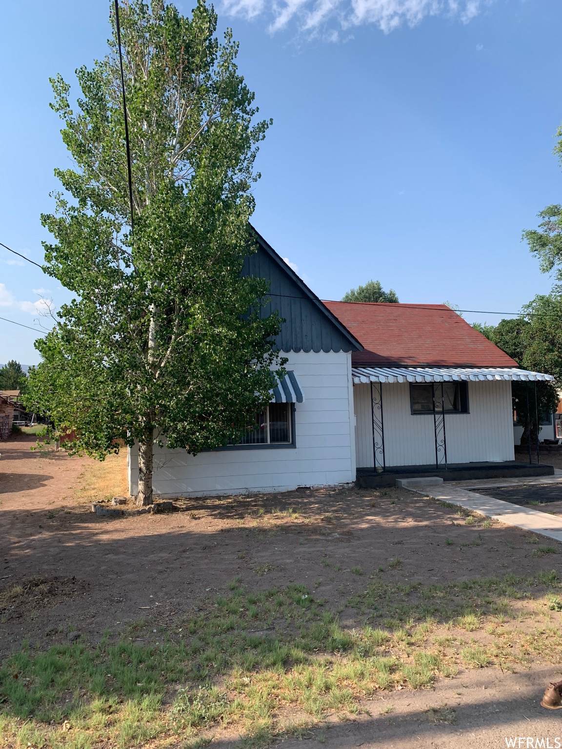 355 200 - Photo 1