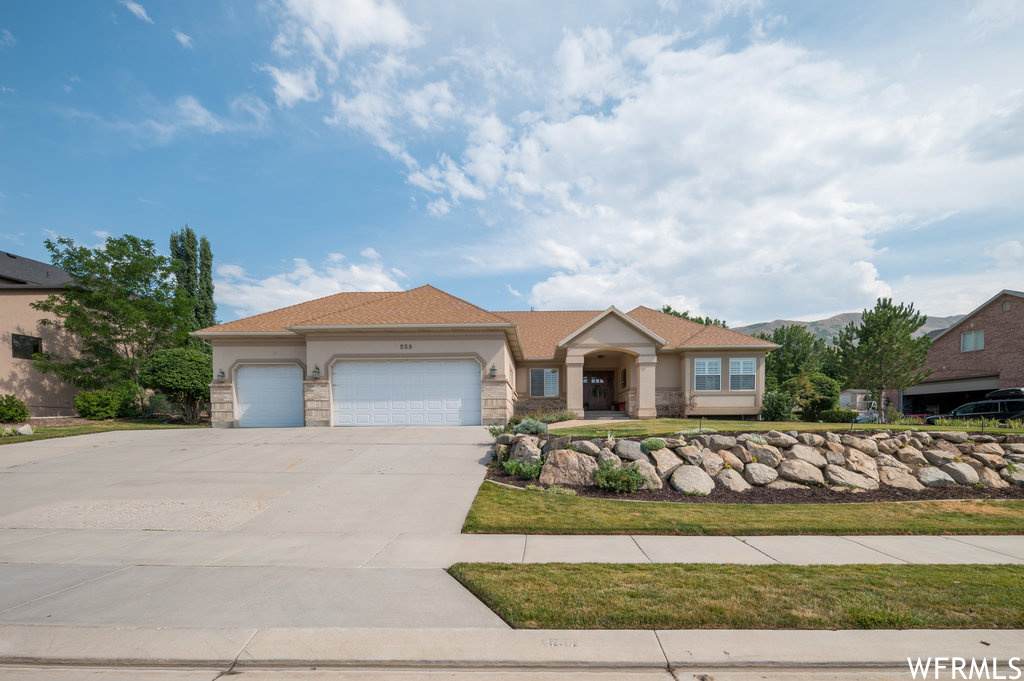 558 South Fork Dr - Photo 1
