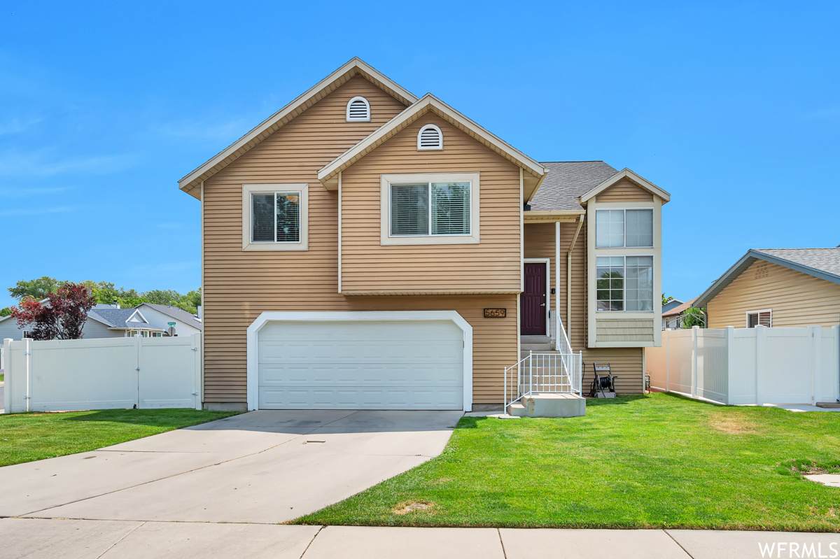 5659 Magic Isle Ln - Photo 1