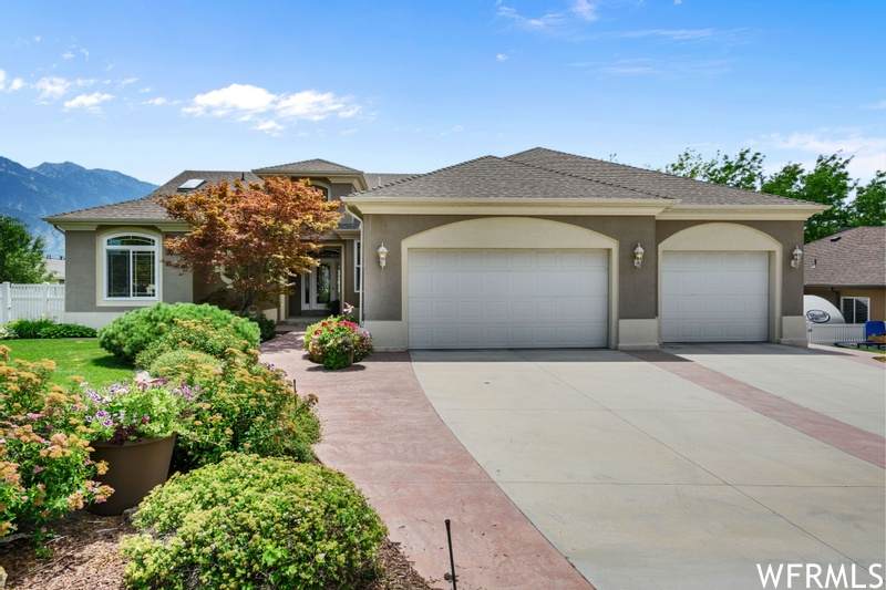 2732 Majestic Ridge Cir - Photo 1