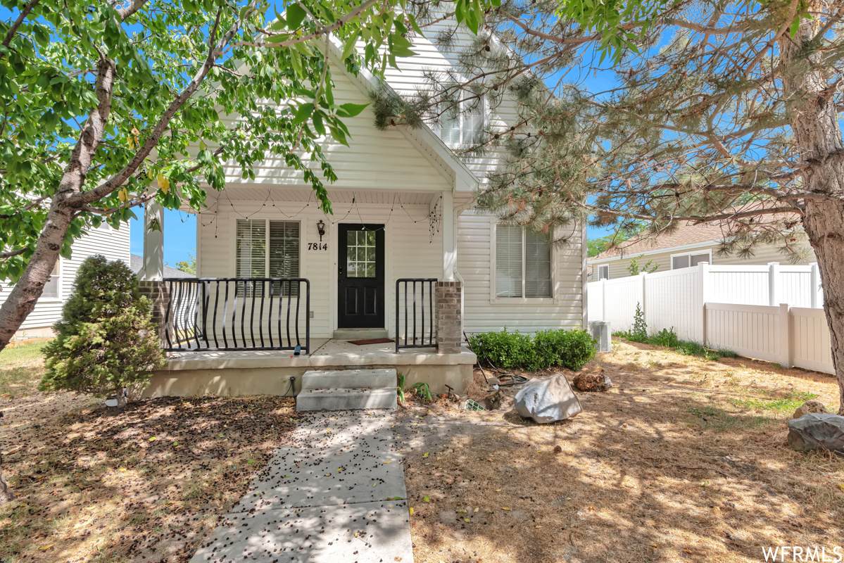 7814 Mountain Ash Way - Photo 1