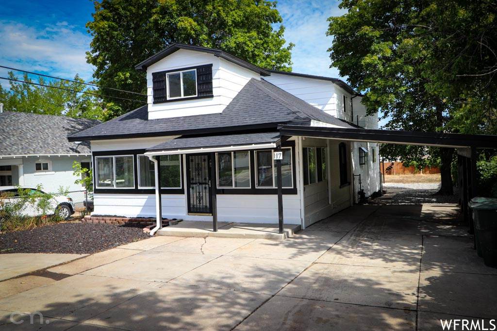 117 Utah Ave - Photo 1
