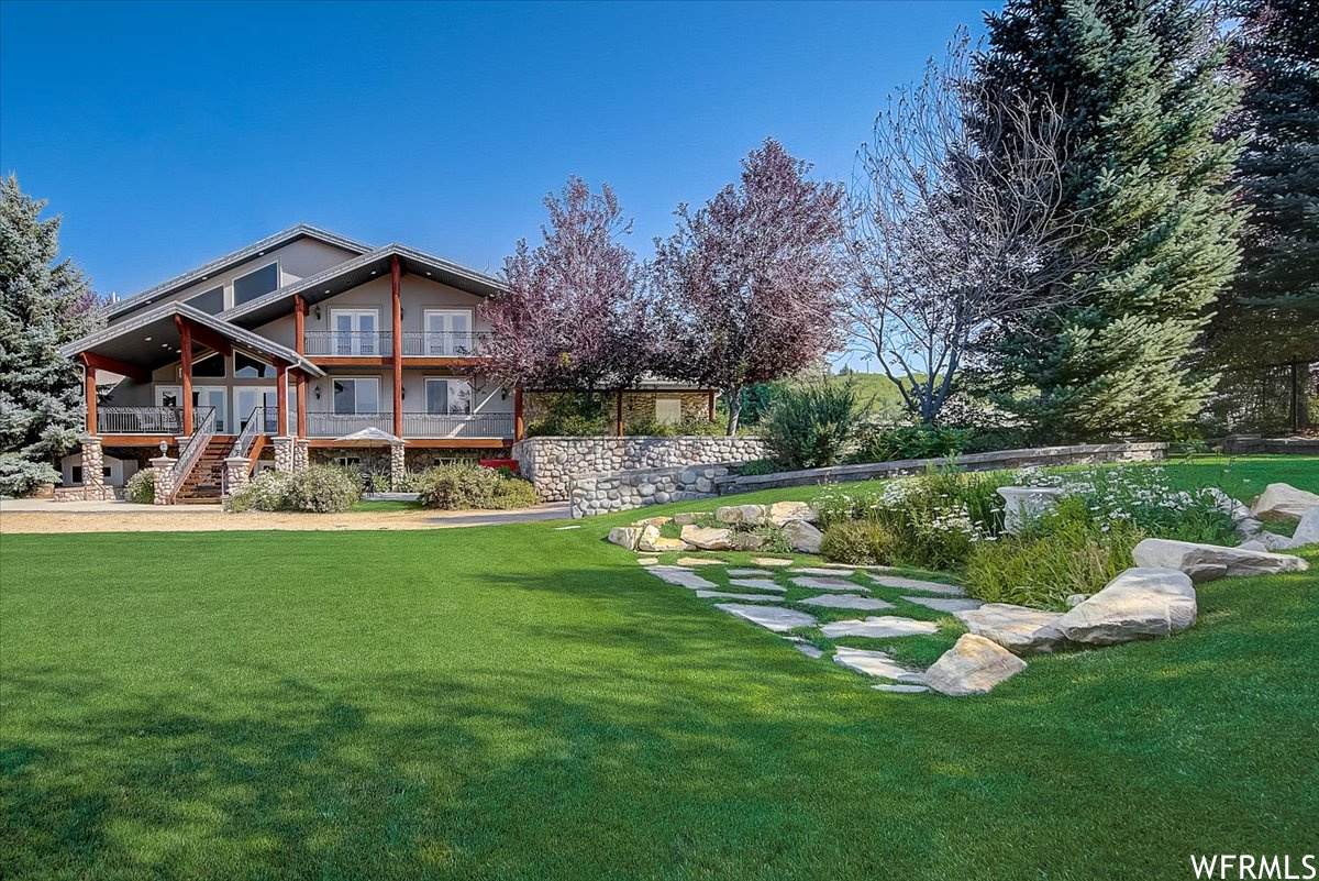 374 Sagebrush Pl - Photo 1