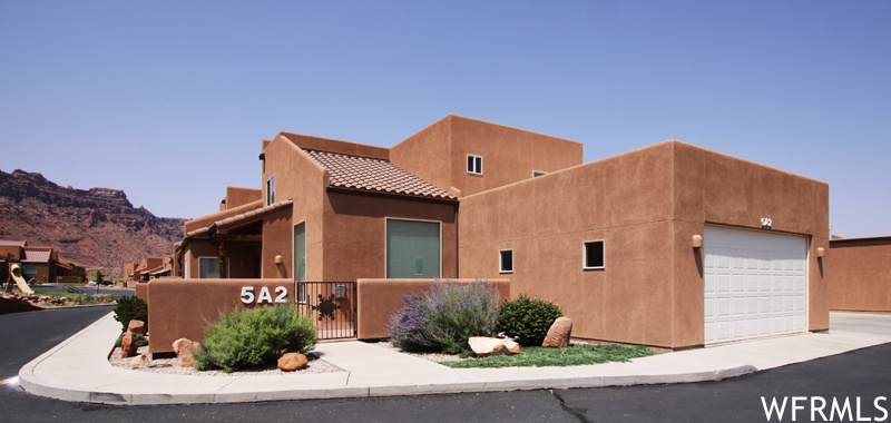 3764 Prickly Pear Cir - Photo 1