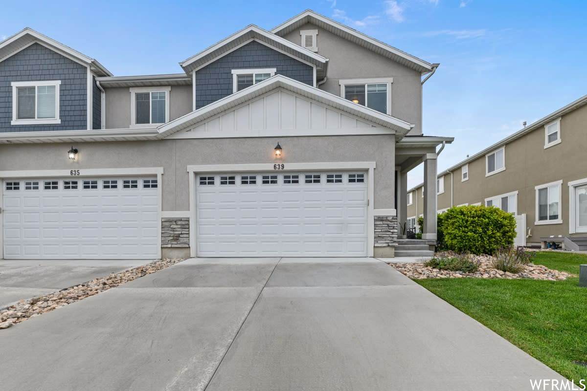 639 Preserve Dr - Photo 1