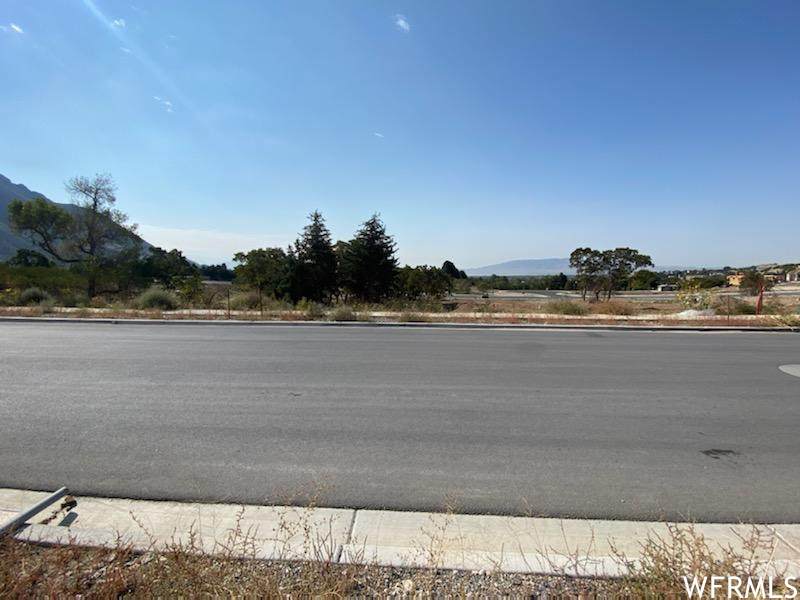 668 Katherine Way - Photo 1