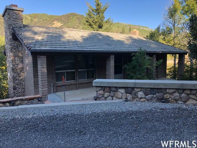 127 Weber Drive - Photo 1