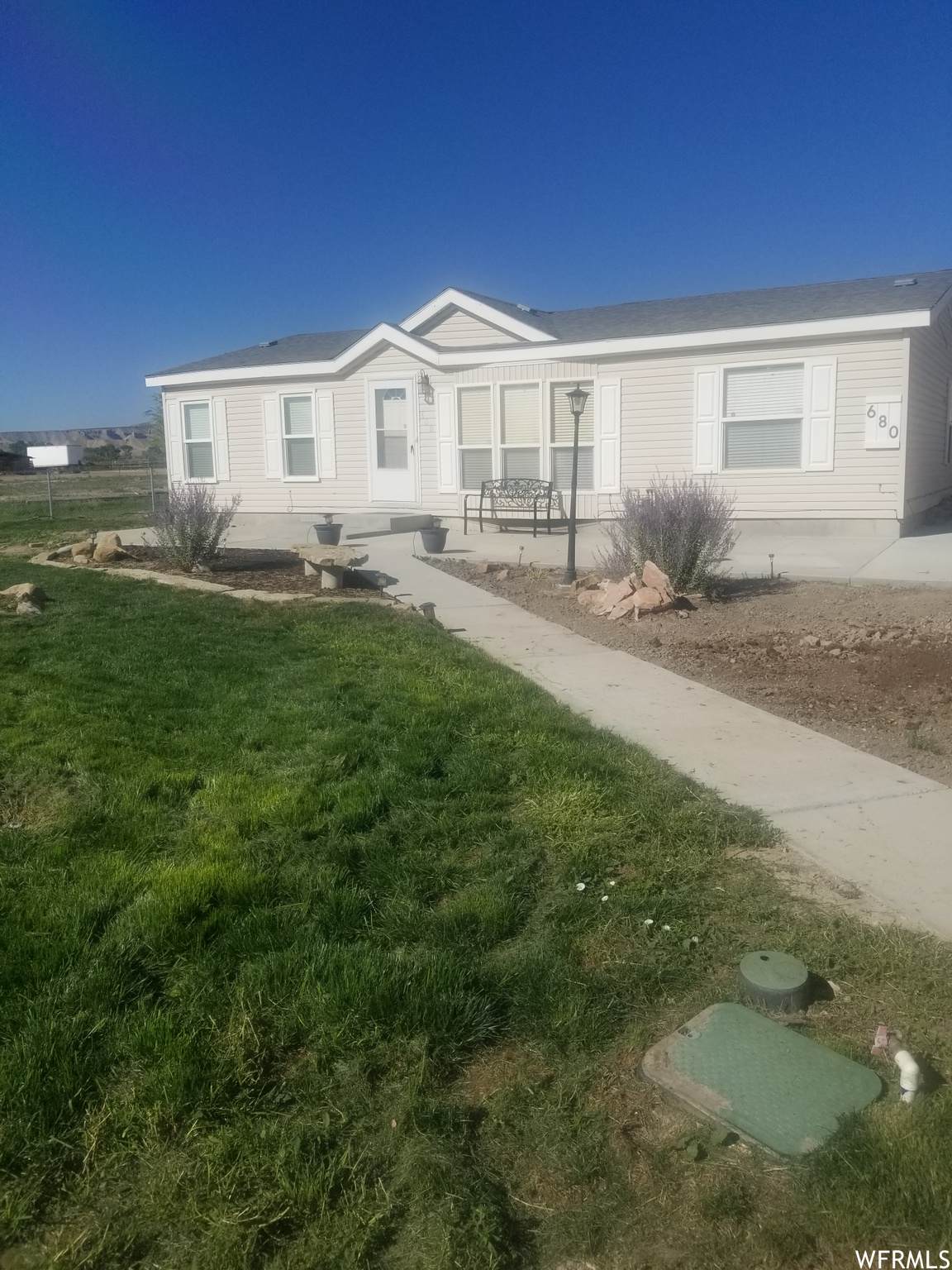 680 State St - Photo 1
