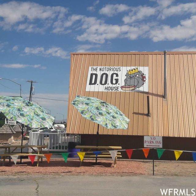 1150 Main St - Photo 1
