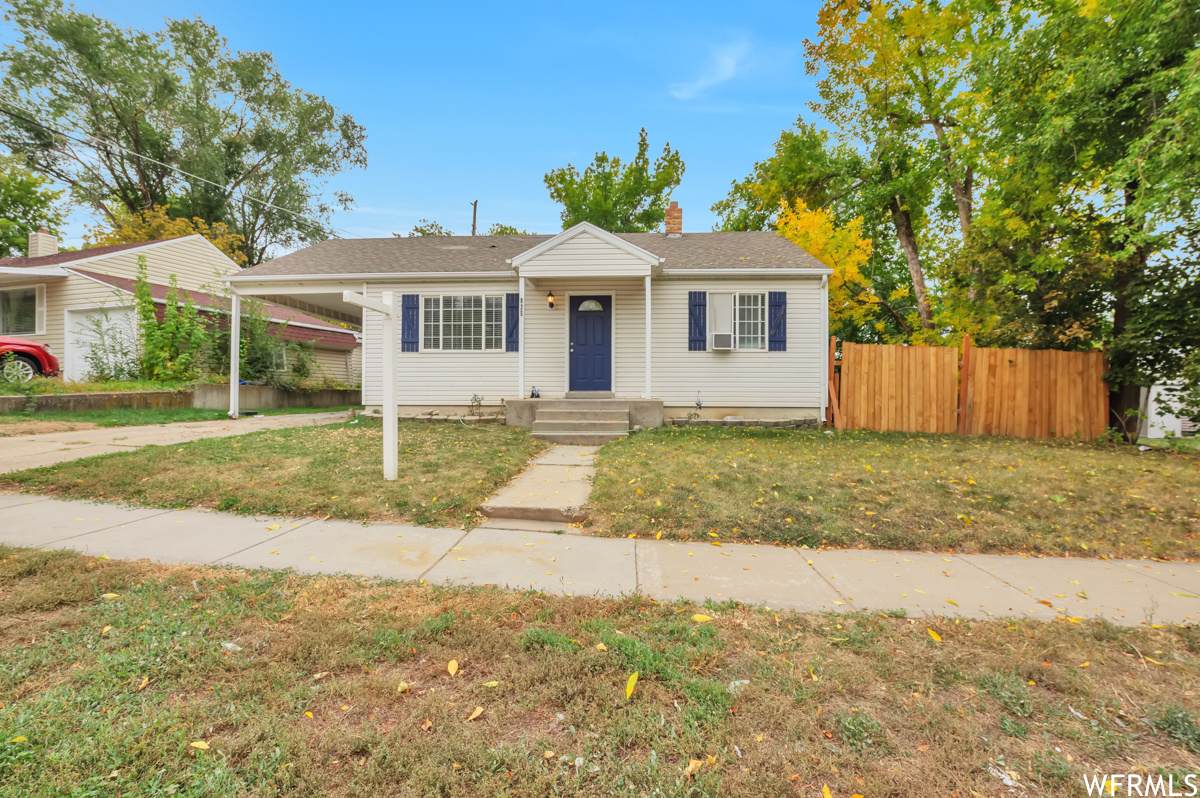 825 Carney St - Photo 1