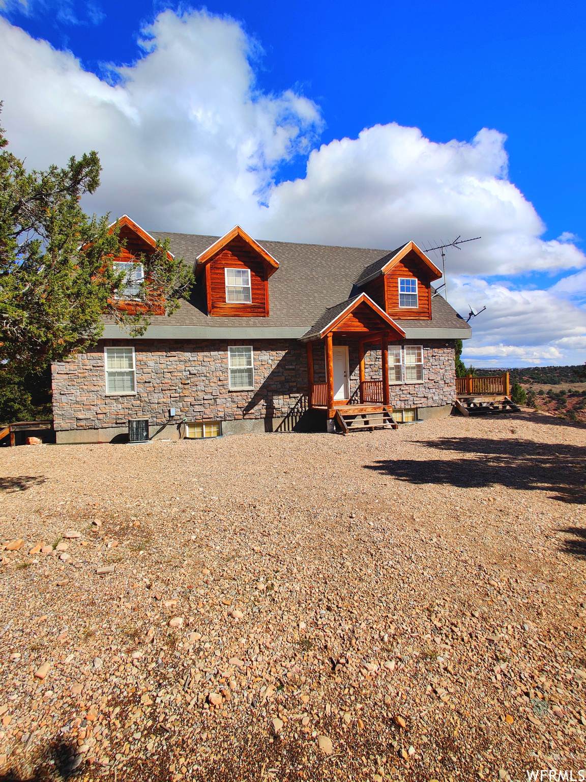 45186 Bandanna Dr - Photo 1