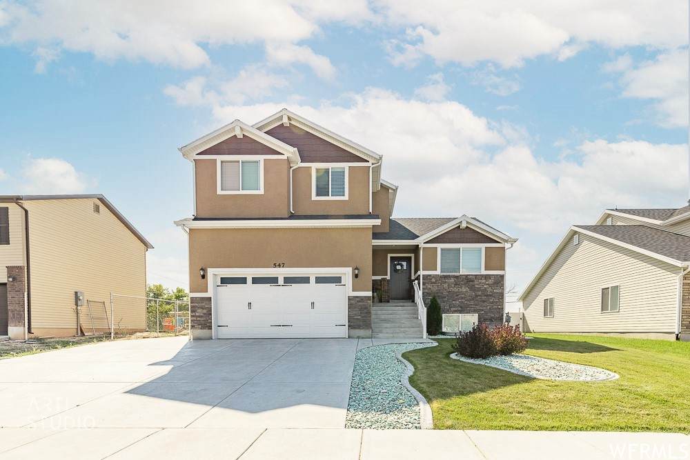 547 Ridge Place Dr - Photo 1
