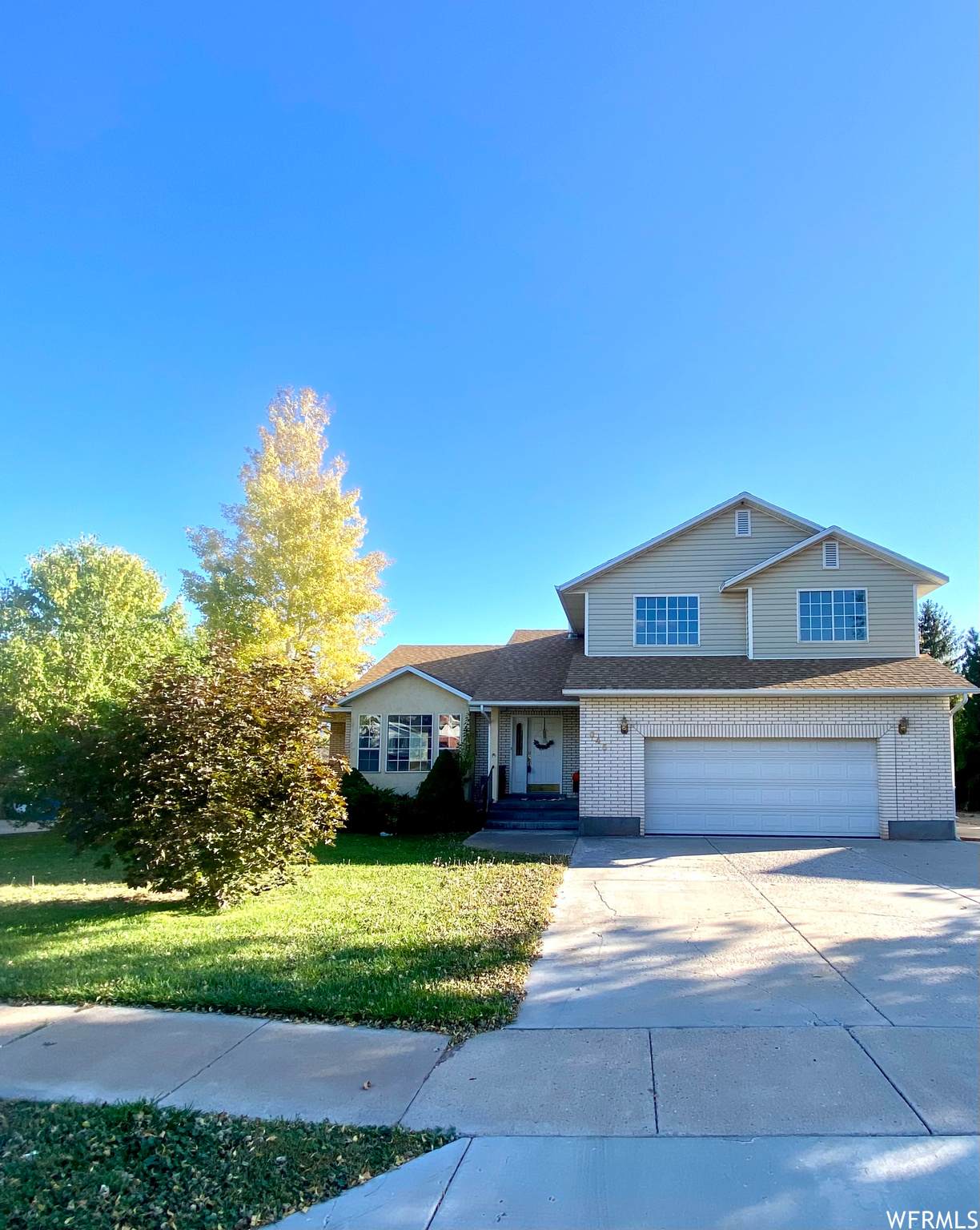 345 Willowbrook Dr - Photo 1