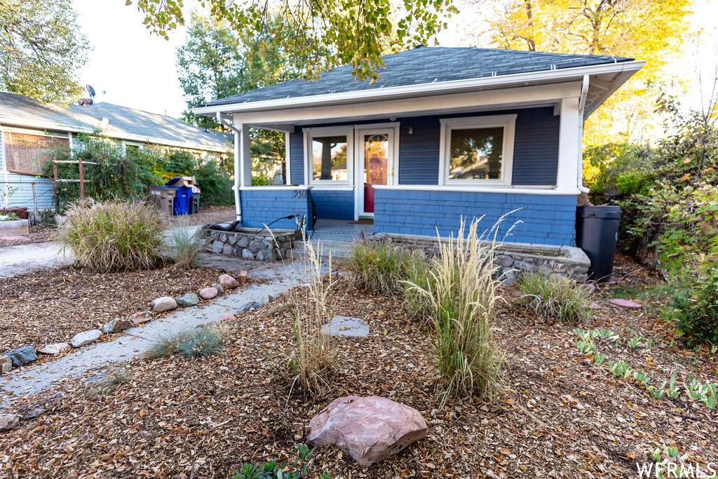930 Atkin Ave - Photo 1