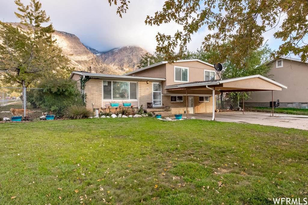 1042 Gramercy Ave - Photo 1