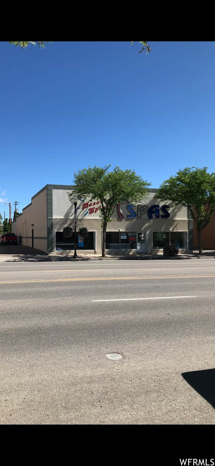 146 Main - Photo 1