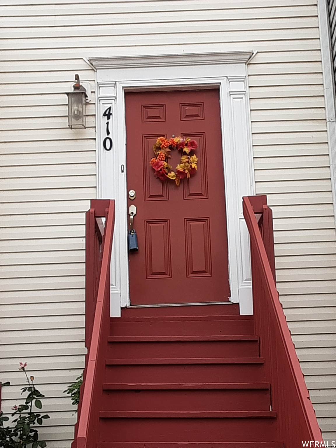 410 525 - Photo 1