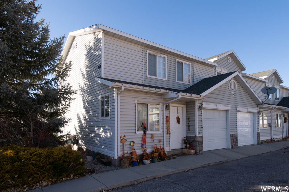 293 Cobblecreek Dr - Photo 1