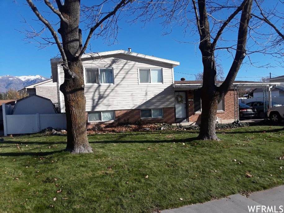 1168 Mala Dr - Photo 1