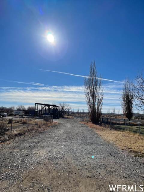 320 Kings Ln - Photo 1