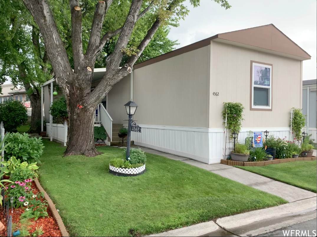 4562 Monte Vista Dr - Photo 1