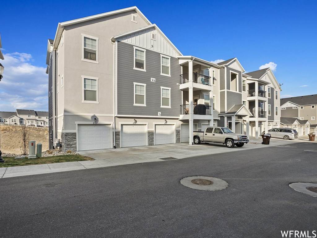 4216 Mckellen Dr - Photo 1