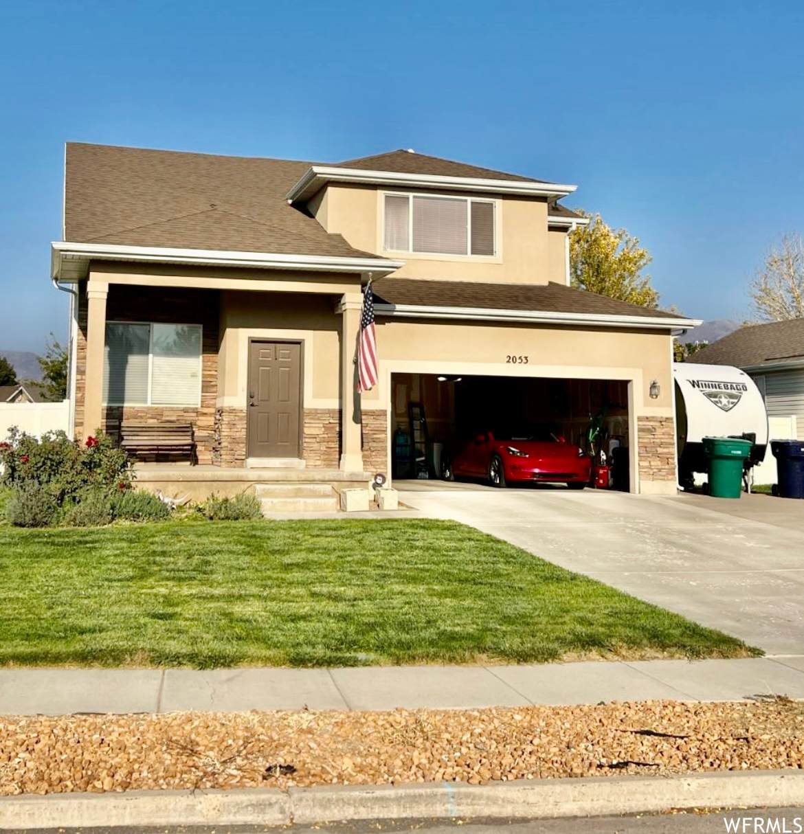 2053 800 - Photo 1