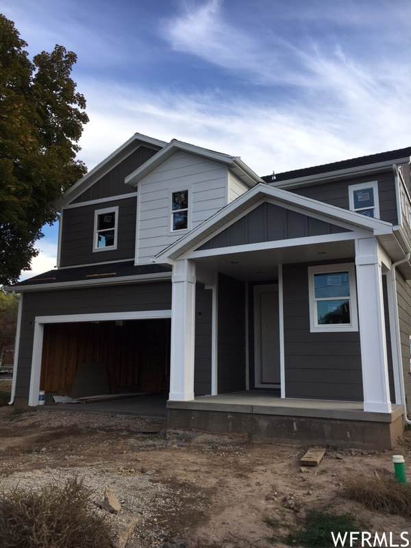 80 Center St - Photo 1