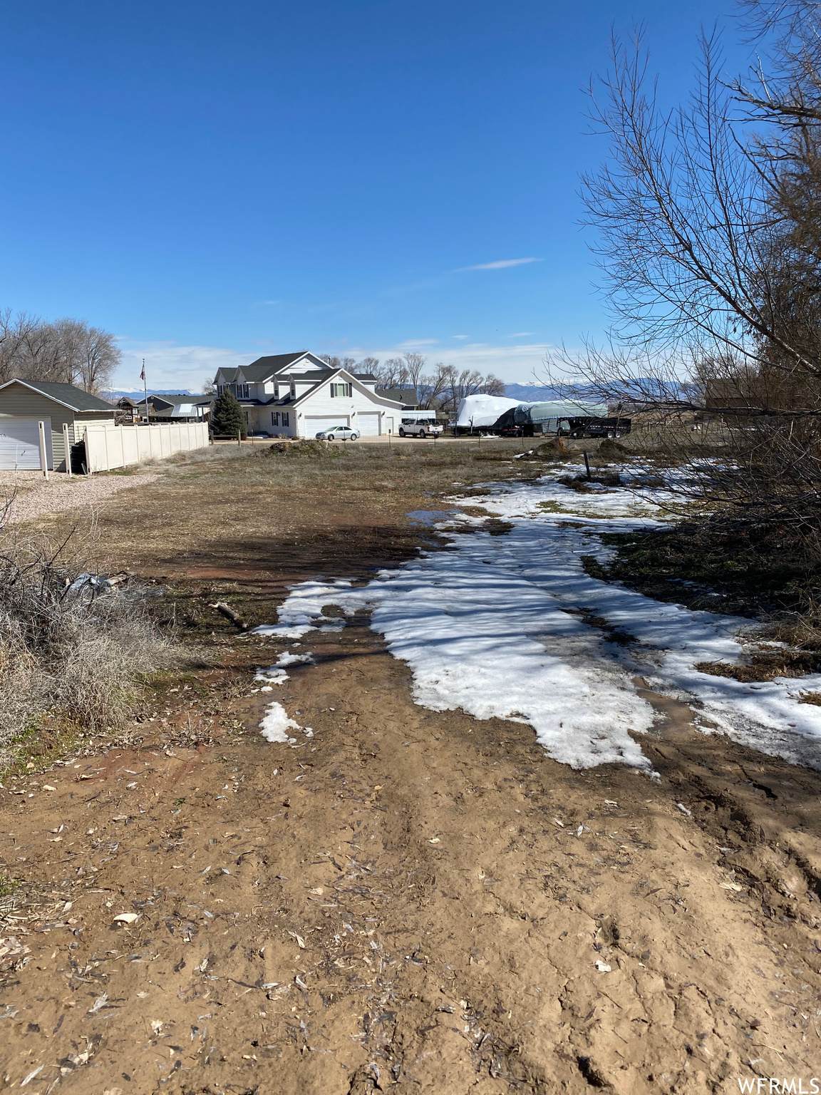 428 3500 - Photo 1