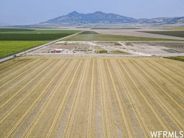 17600 3600 - Photo 1