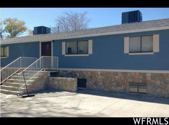 480 College Ave - Photo 1