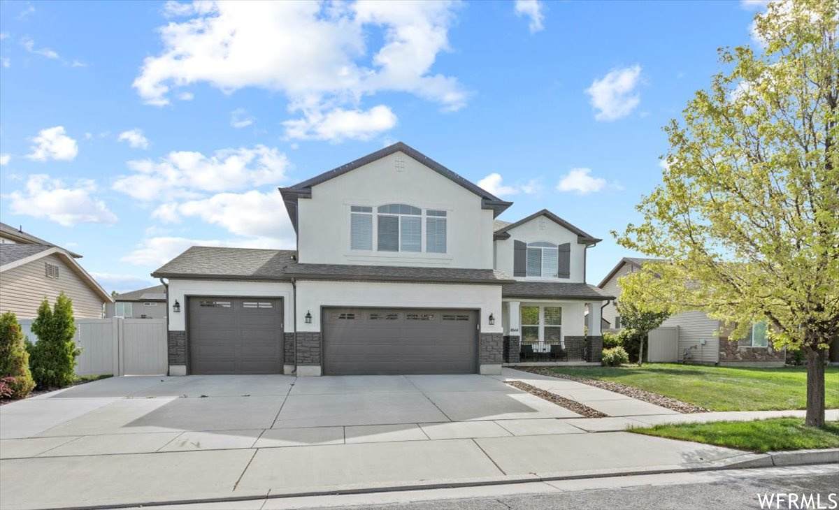 1044 Adelburg Dr - Photo 1