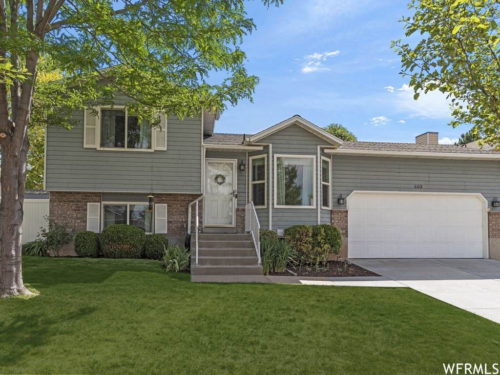 603 900 - Photo 1