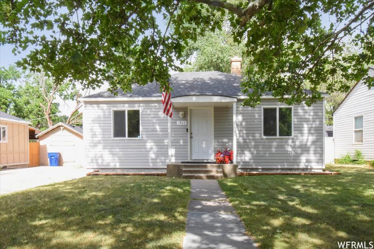 1923 Harrison Blvd - Photo 1
