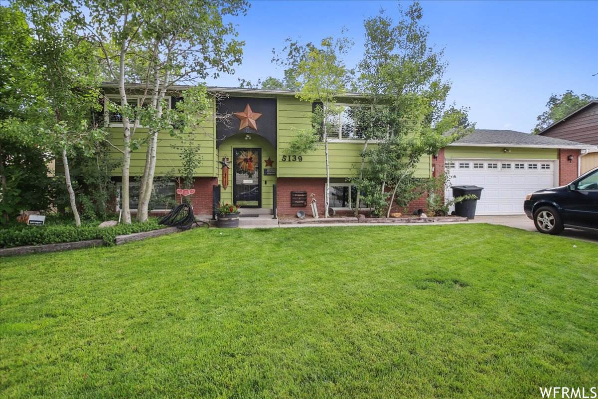 5139 Applewood Dr - Photo 1