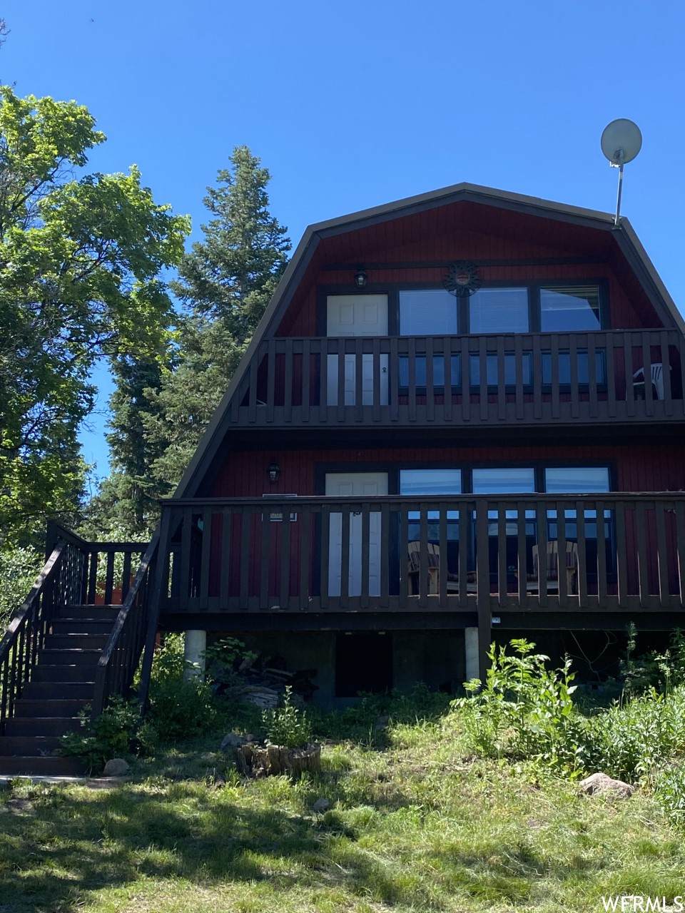 945 Hidden Cir - Photo 1