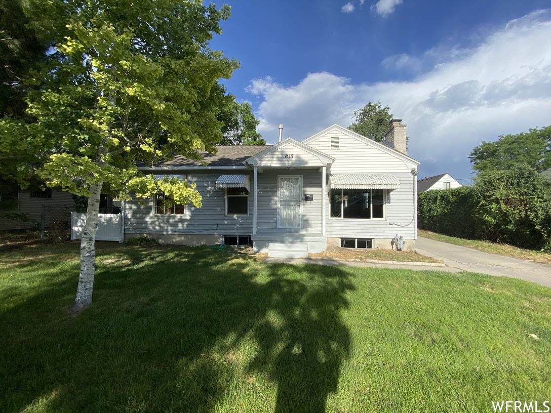 818 American Beauty Dr - Photo 1