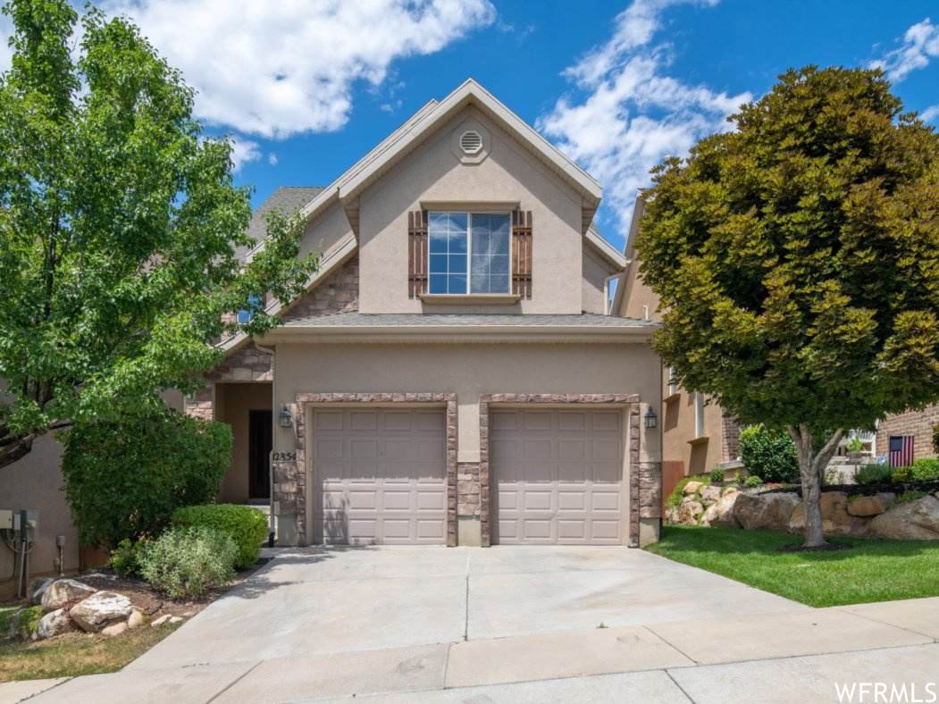 2854 Pine Cone Ln - Photo 1