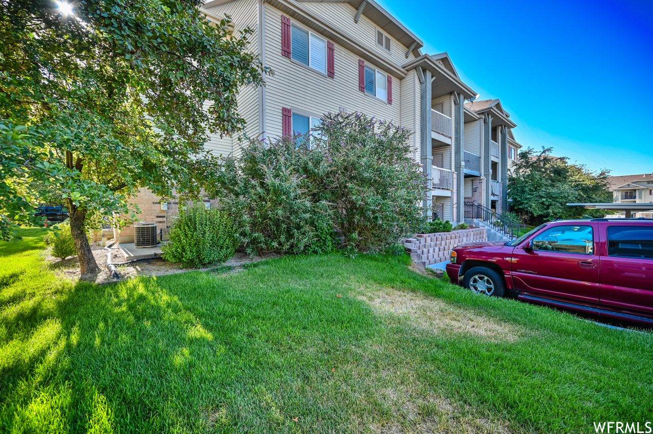 8058 Ridge Loop West - Photo 1