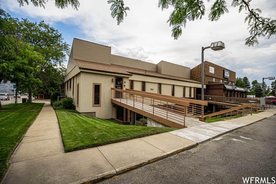 1845 4400 - Photo 1