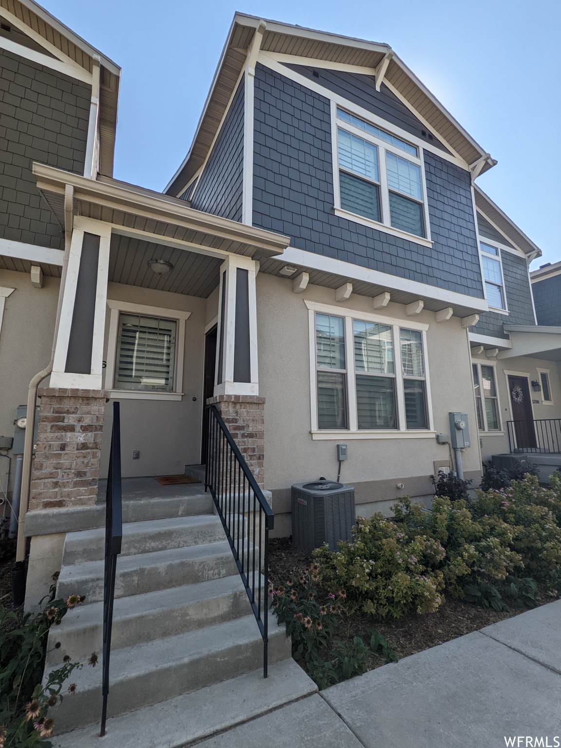 5286 Barnsbury Ln - Photo 1