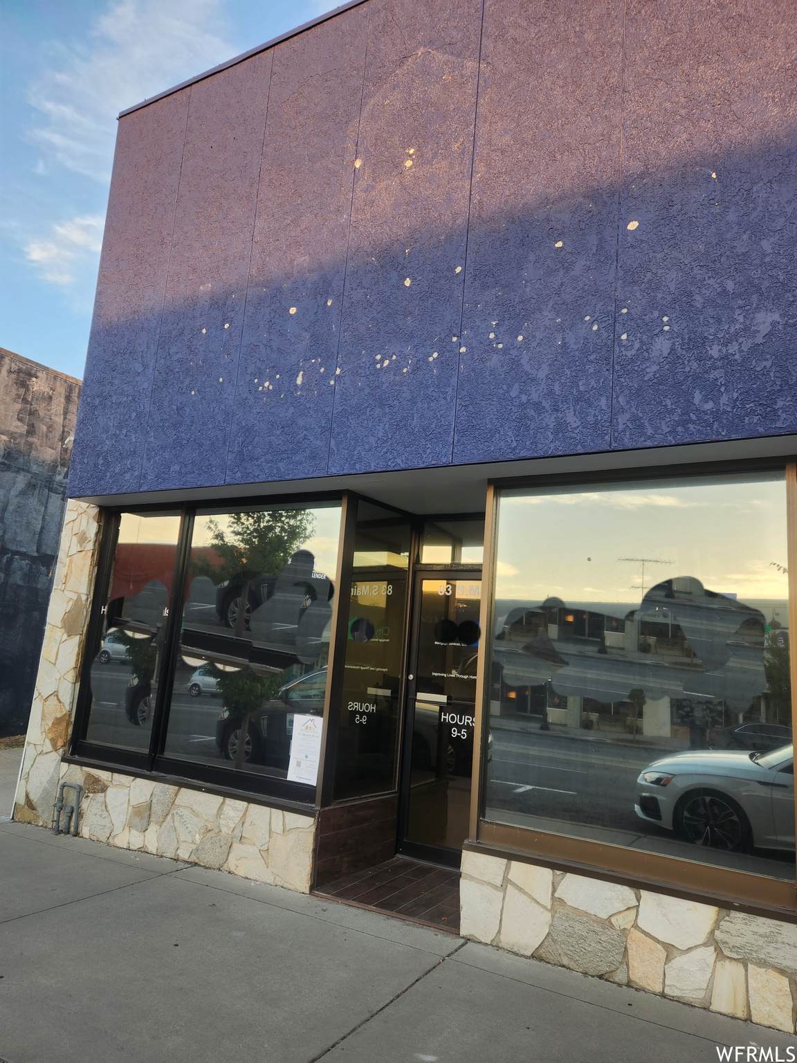 83 Main St - Photo 1