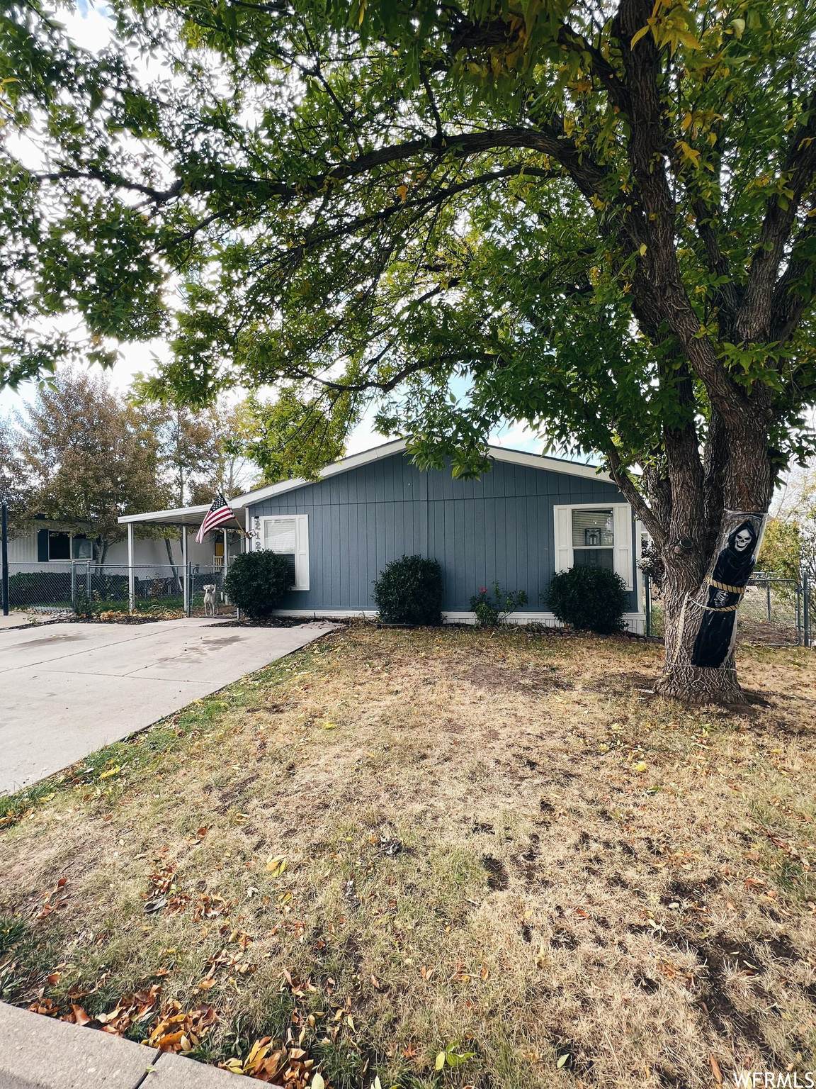2500 Fort Ln - Photo 1
