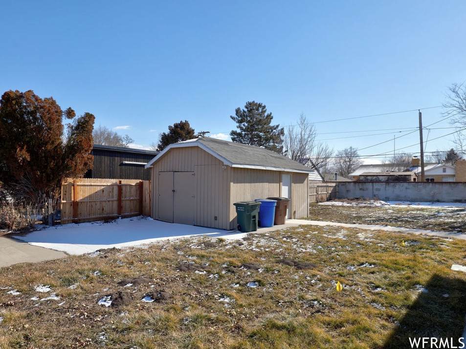 1379 Wasatch Ave - Photo 1