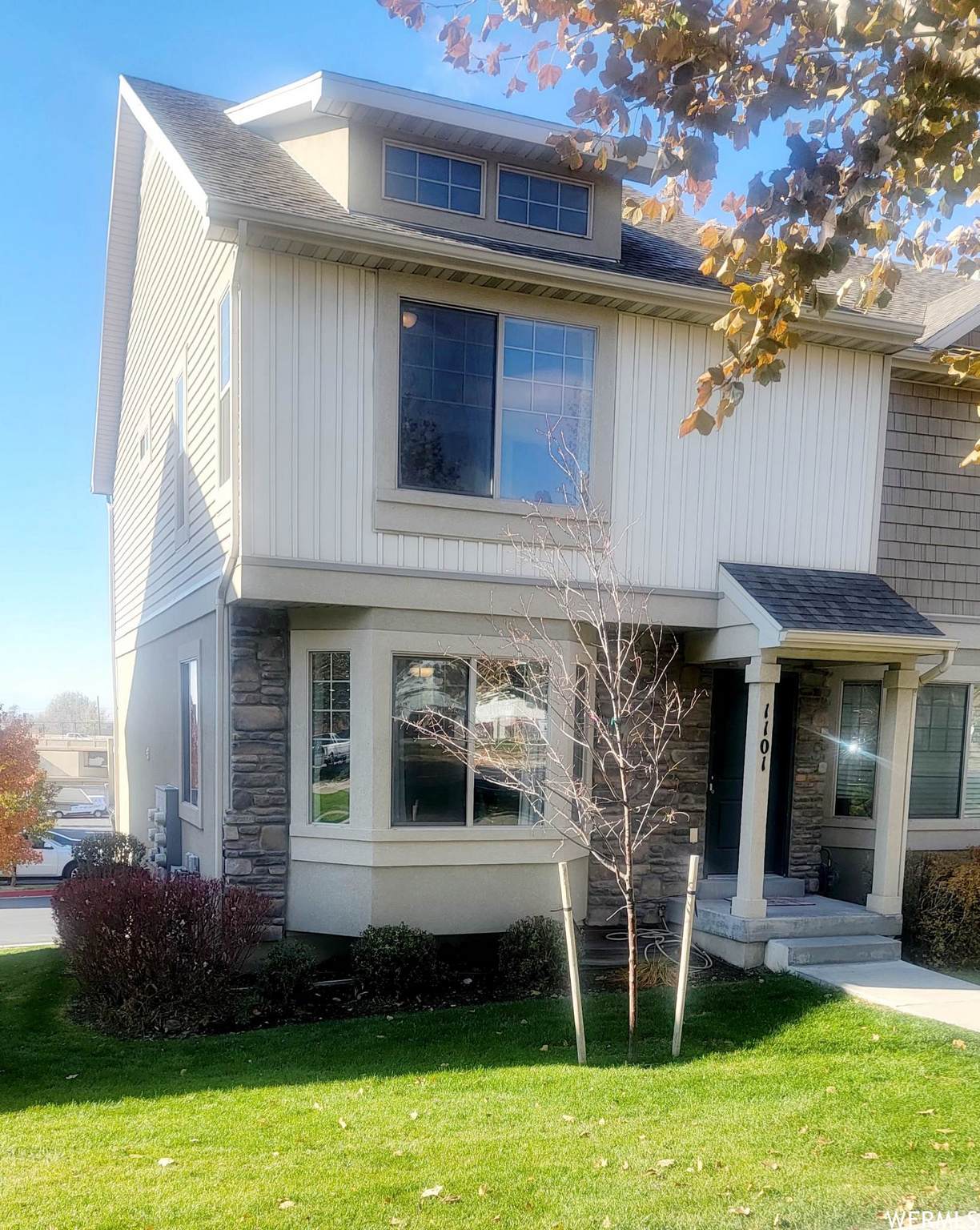 1101 Independence Ave - Photo 1